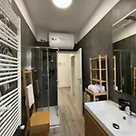 Dama - Parcheggio Privato - Vista Lierna