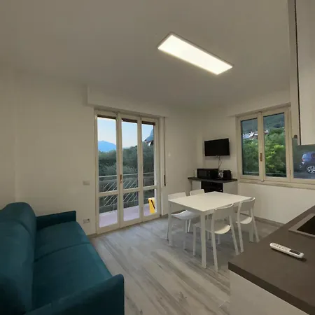 公寓 Dama - Parcheggio Privato - Vista 列尔纳