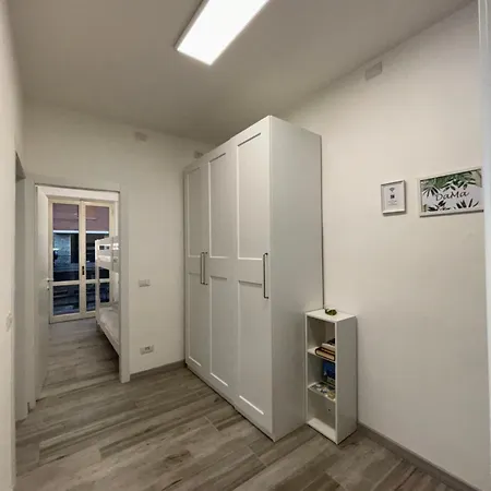 Dama - Parcheggio Privato - Vista Lejlighed *