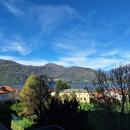 Dama - Parcheggio Privato - Vista Lierna