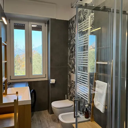 Dama - Parcheggio Privato - Vista 列尔纳